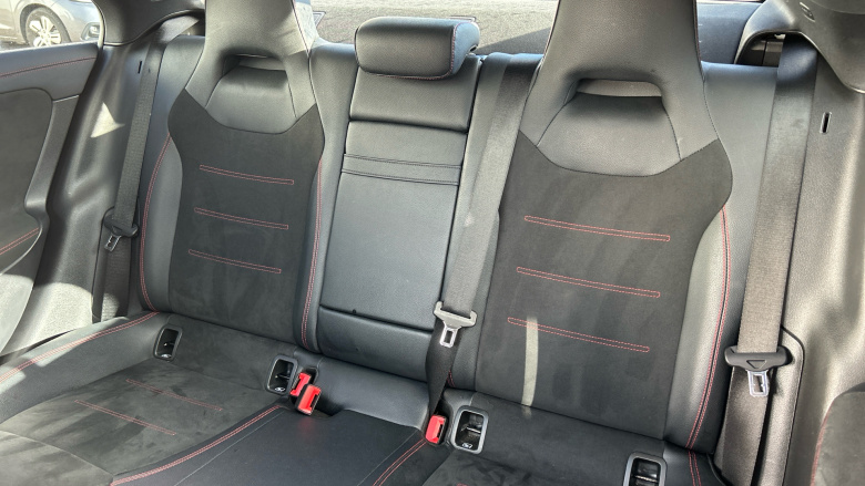 Mercedes-Benz CLA 250e AMG Line Premium + Night Ed 4dr Tip Auto Saloon